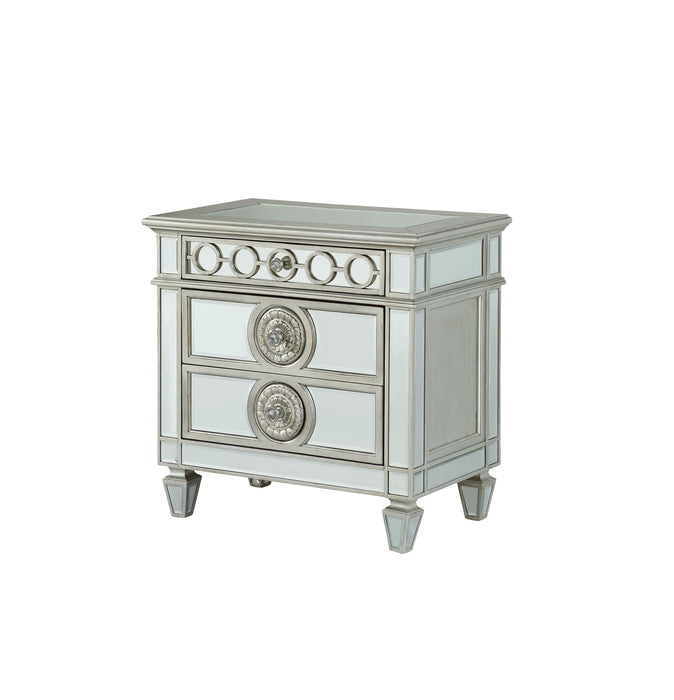 Varian Mirrored Nightstand - Marjories Furniture (Las Vegas, NV)