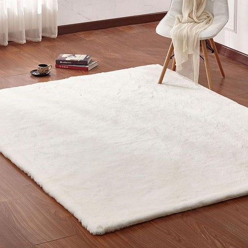 Caparica Off White 5' X 7' Area Rug - Marjories Furniture (Las Vegas, NV)