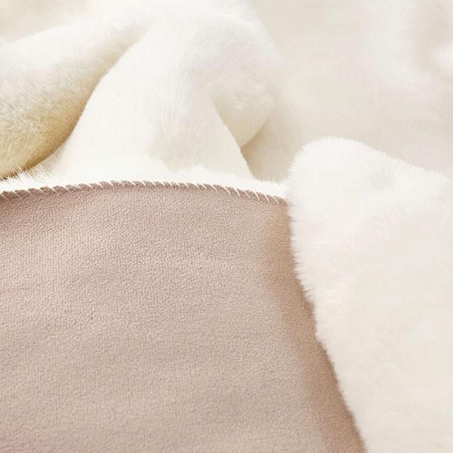 Caparica Off White 5' X 7' Area Rug - Marjories Furniture (Las Vegas, NV)