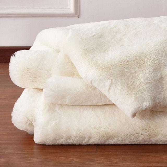 Caparica Off White Throw, Off White - Marjories Furniture (Las Vegas, NV)