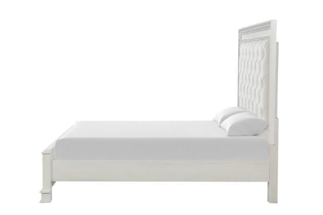 Stella Mia 4 Pc 5 Pc Queen Bedroom Set White - Marjories Furniture (Las Vegas, NV)