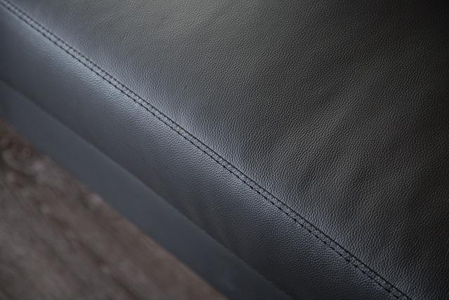 Stordal Sectional, Right Chaise - Marjories Furniture (Las Vegas, NV)