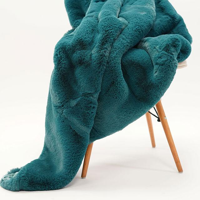 Caparica Throw Blanket - Marjories Furniture (Las Vegas, NV)