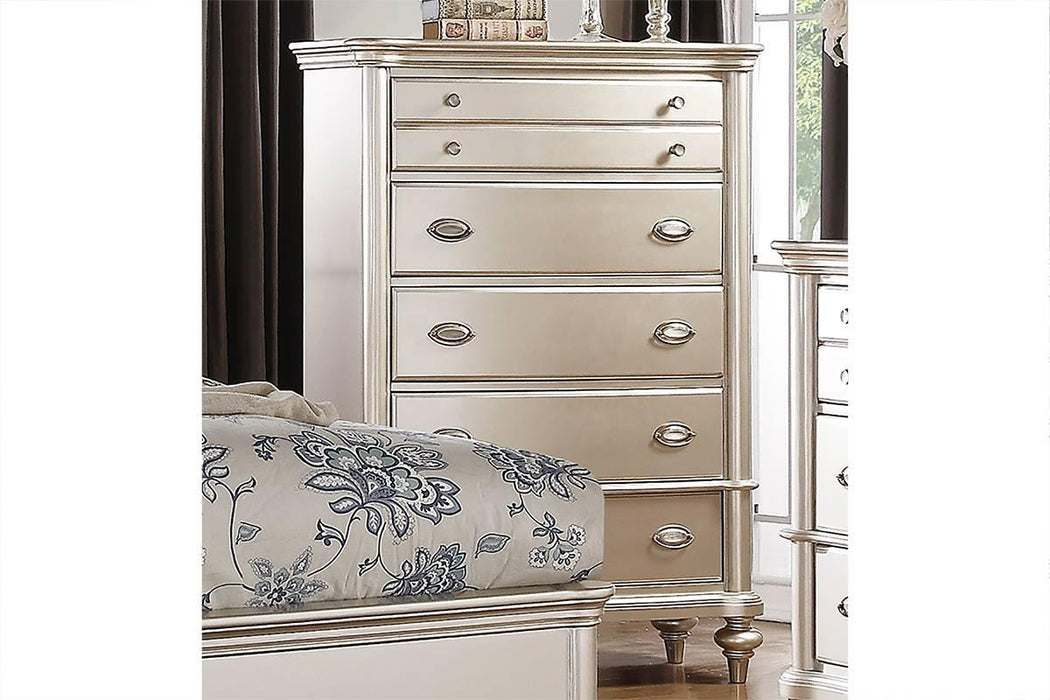 Mcraft Chest in Silver - Marjories Furniture (Las Vegas, NV)