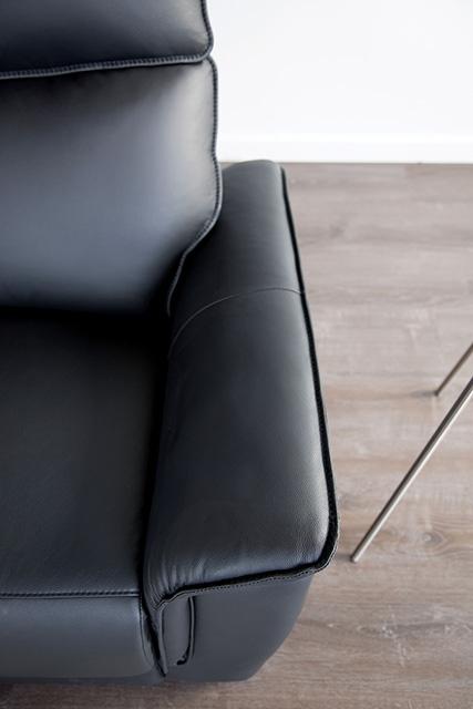 Bienne Sofa Manual Recliner White & Black - Marjories Furniture (Las Vegas, NV)