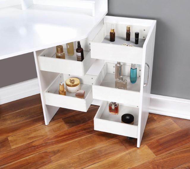 Lorybelle Vanity - Marjories Furniture (Las Vegas, NV)