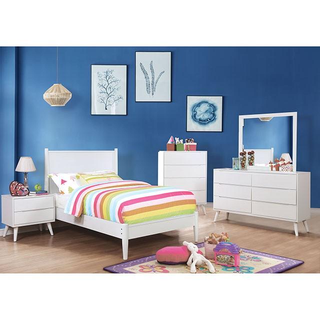 LENNART II White Chest - Marjories Furniture (Las Vegas, NV)
