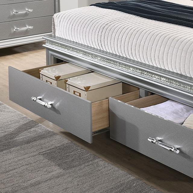 MADDIE E.King Bed, Silver - Marjories Furniture (Las Vegas, NV)