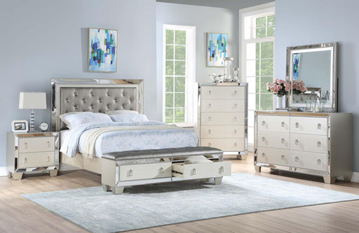 Mcraft E. King Bed W/Storage Bench/Silver in Silver - Marjories Furniture (Las Vegas, NV)