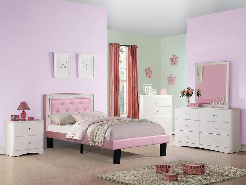Vfvnco Mirror in White - Marjories Furniture (Las Vegas, NV)