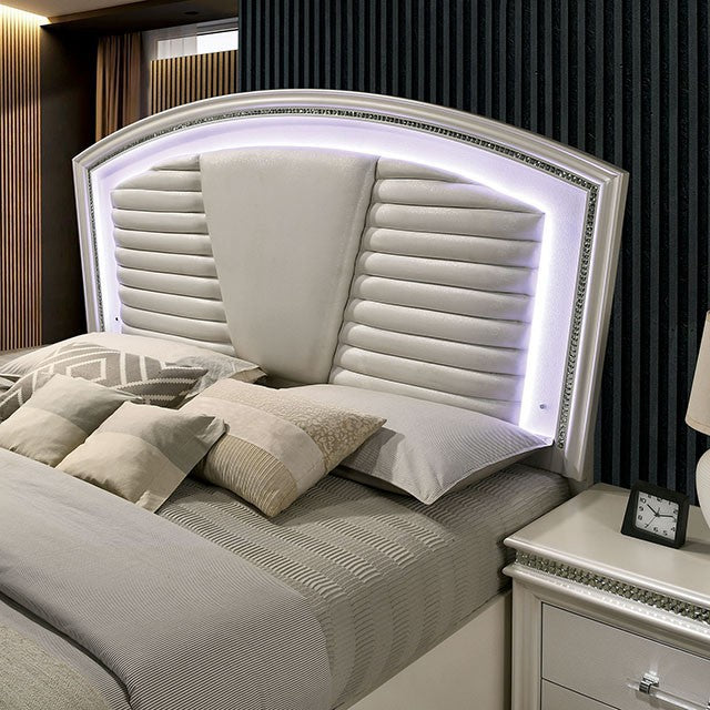Maddie Bed White & Silver - Marjories Furniture (Las Vegas, NV)