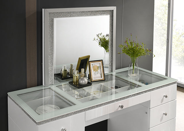 Stoholm Vanity Set - Marjories Furniture (Las Vegas, NV)